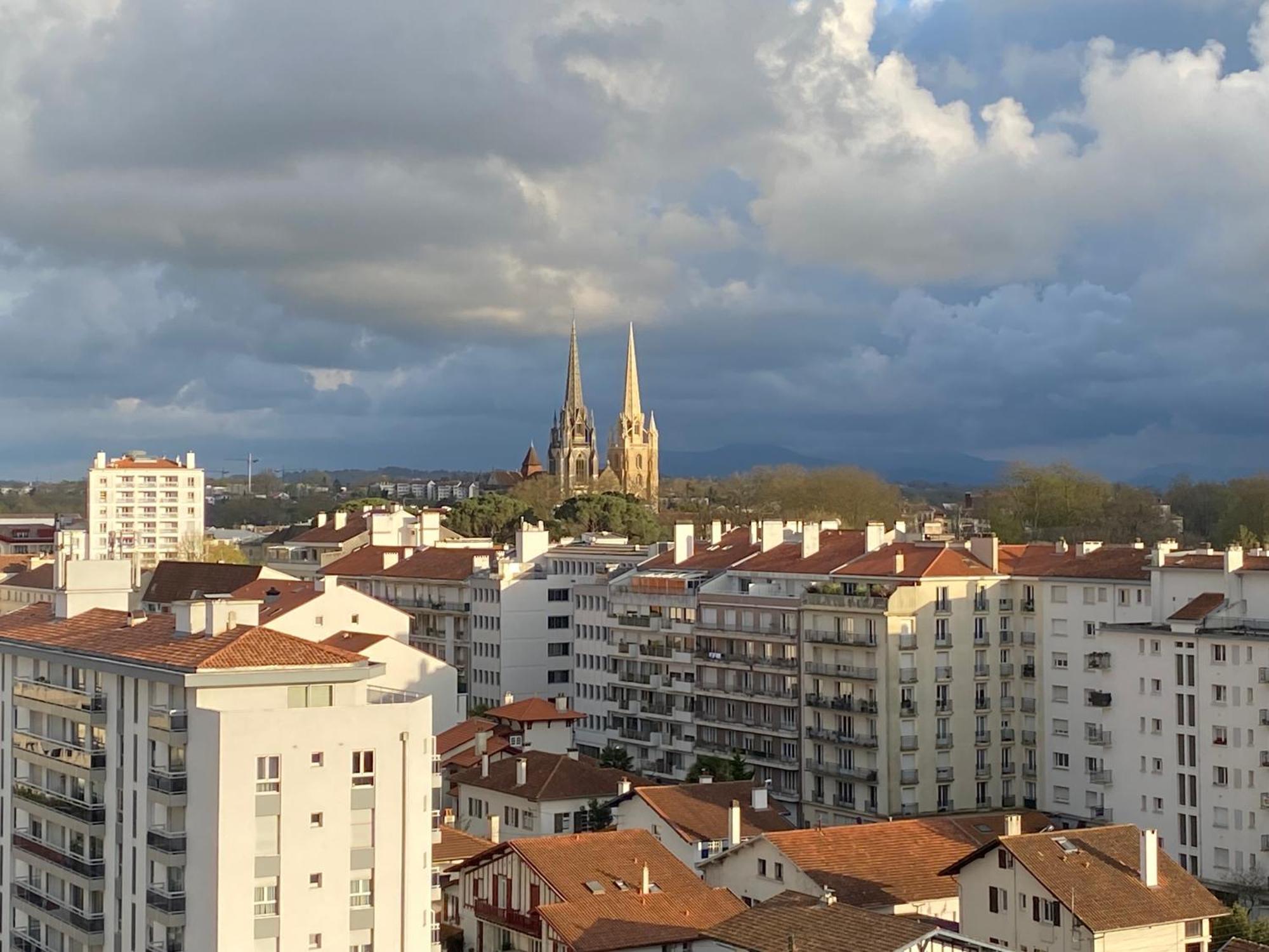Okko Hotels Bayonne Centre Exteriör bild